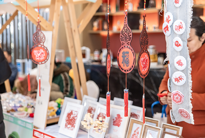 魯商服務(wù)多彩活動迎新春，共筑社區(qū)幸福年